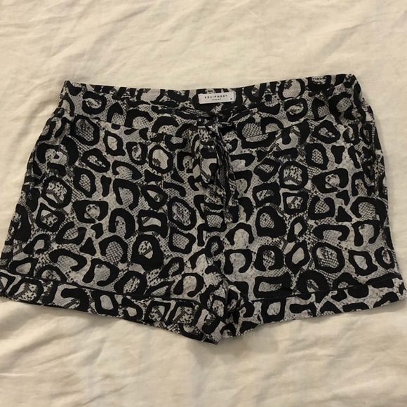 Equipment Cheetah/ Snakeskin Silk Shorts - Picture 2 of 3
